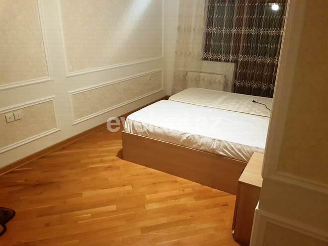 Satılır, villa, 5 otaqlı, 230 m², Bakı, Səbail r, Badamdar q.