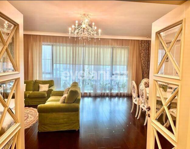 Satılır, yeni tikili, 3 otaqlı, 167 m², Elmlər Akademiyası m.