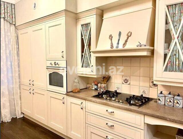 Satılır, yeni tikili, 3 otaqlı, 167 m², Elmlər Akademiyası m.