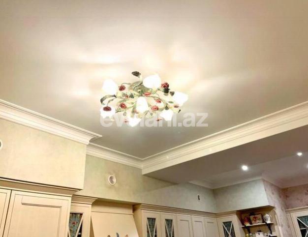 Satılır, yeni tikili, 3 otaqlı, 167 m², Elmlər Akademiyası m.