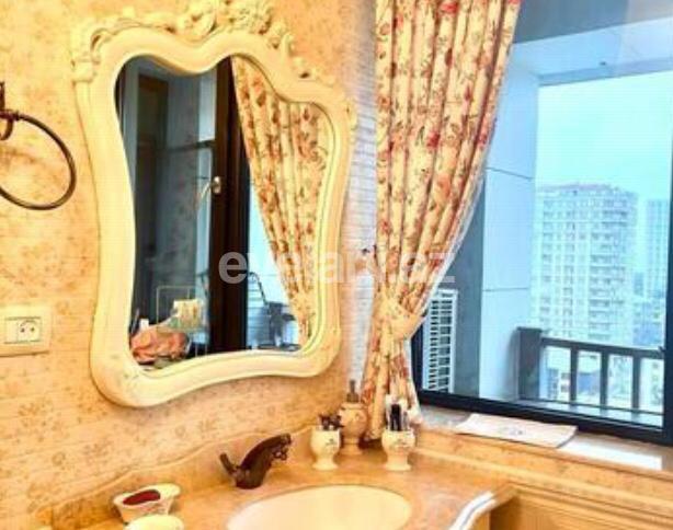 Satılır, yeni tikili, 3 otaqlı, 167 m², Elmlər Akademiyası m.