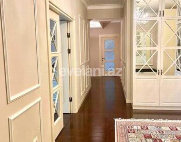 Satılır, yeni tikili, 3 otaqlı, 167 m², Elmlər Akademiyası m.