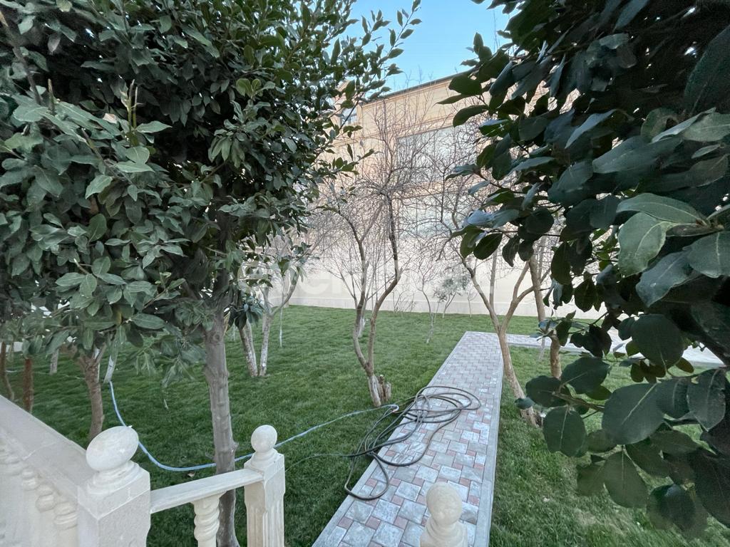 Satılır, villa, 5 otaqlı, 280 m², Badamdar q.