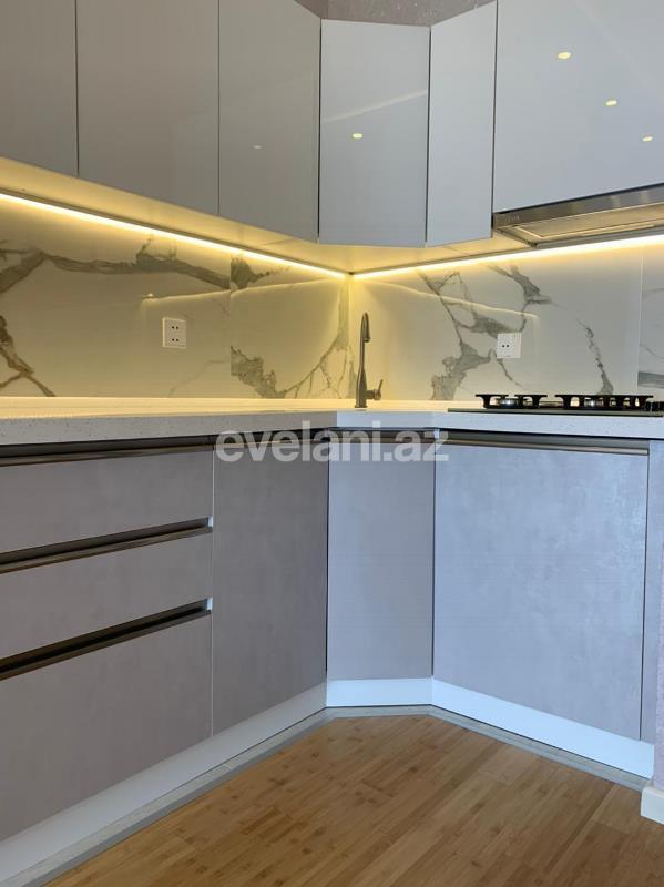 Satılır, yeni tikili, 2 otaqlı, 64 m², Şah İsmayıl Xətai m.