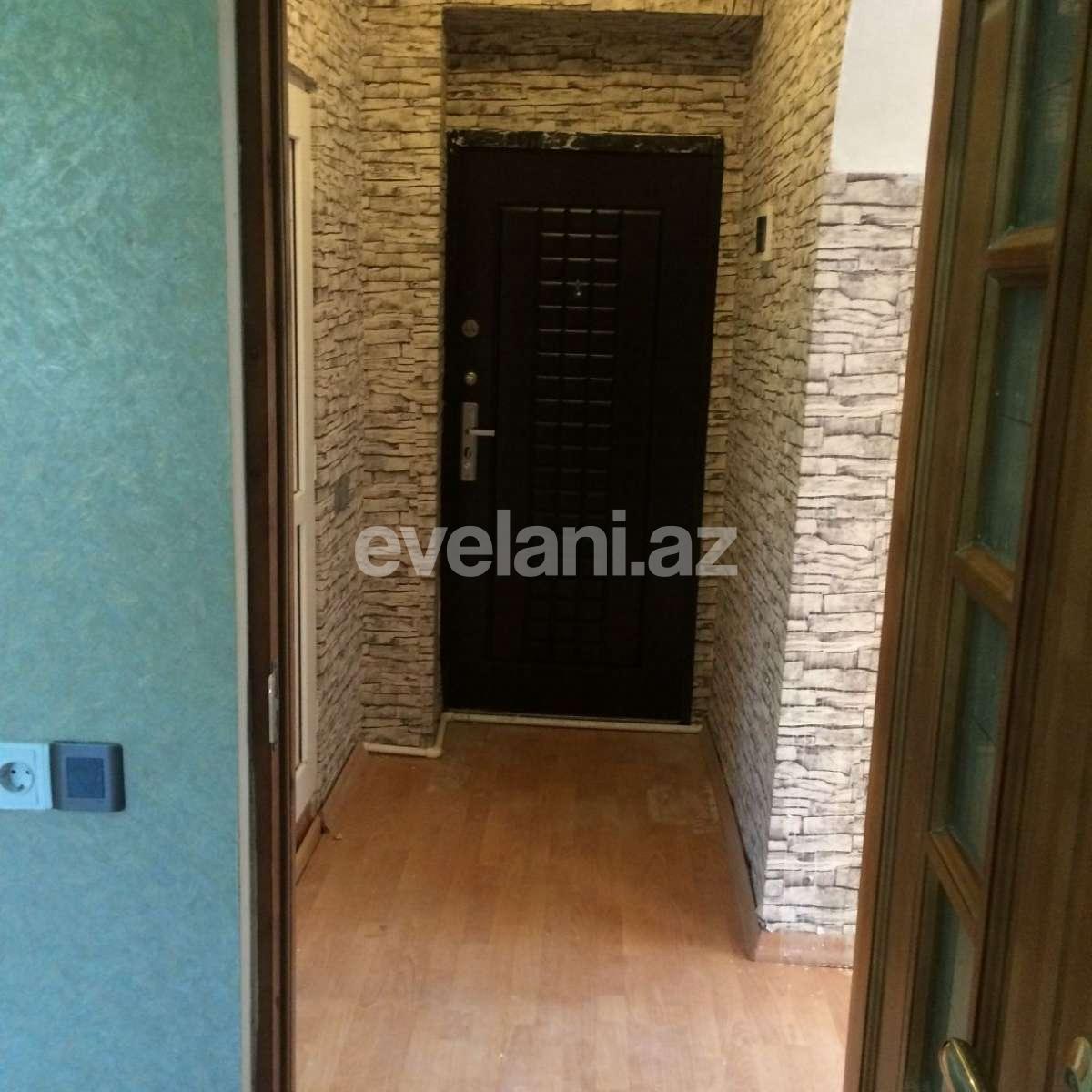 Satılır, köhnə tikili, 3 otaqlı, 72.2 m², 6-cı mikrorayon q.