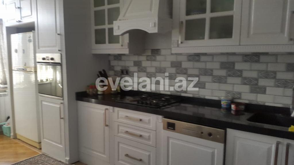 Satılır, köhnə tikili, 3 otaqlı, 160 m², Şah İsmayıl Xətai m.