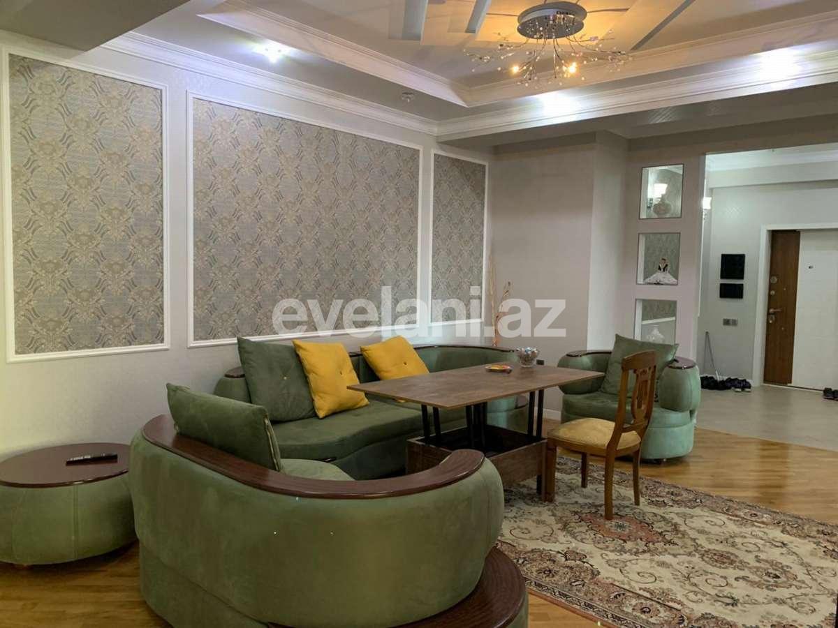 Satılır, köhnə tikili, 3 otaqlı, 160 m², Şah İsmayıl Xətai m.