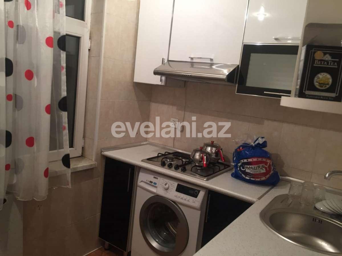 Kirayə verilir, köhnə tikili, 3 otaqlı, 55 m², Elmlər Akademiyası m.