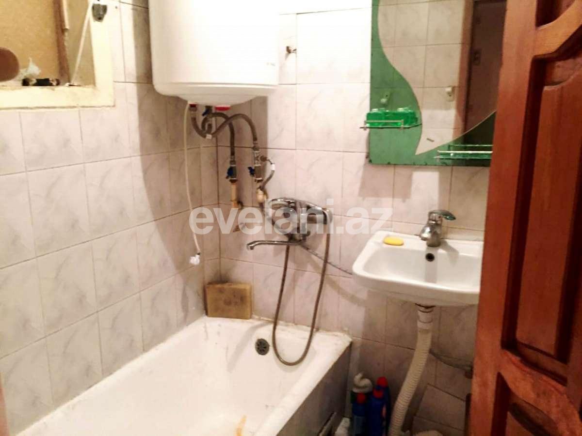 Kirayə verilir, köhnə tikili, 3 otaqlı, 55 m², Elmlər Akademiyası m.