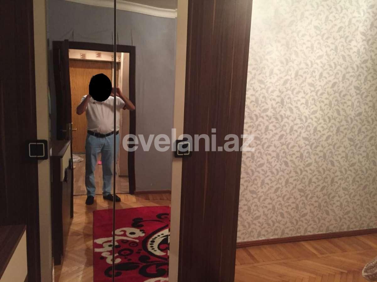 Kirayə verilir, köhnə tikili, 3 otaqlı, 55 m², Elmlər Akademiyası m.