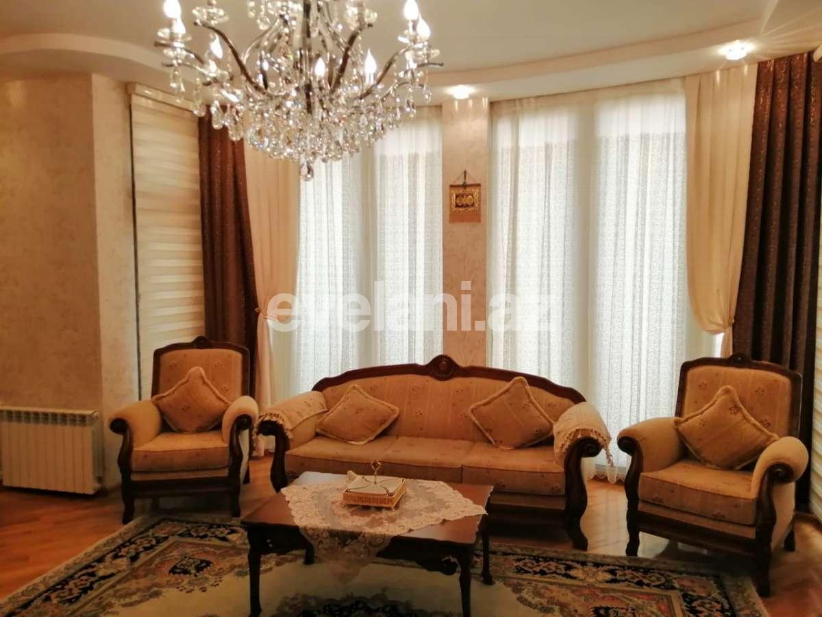 Продаётся, дом / дача, 5-комнаты, 203.7 m², Хырдалан