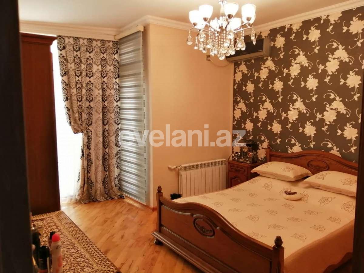 Продаётся, дом / дача, 5-комнаты, 203.7 m², Хырдалан