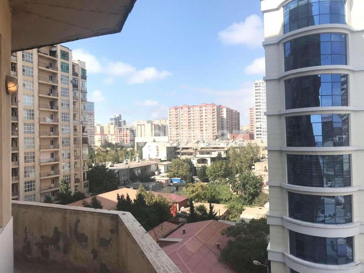 Kirayə verilir, yeni tikili, 3 otaqlı, 150 m², Bakı, Xətai r.