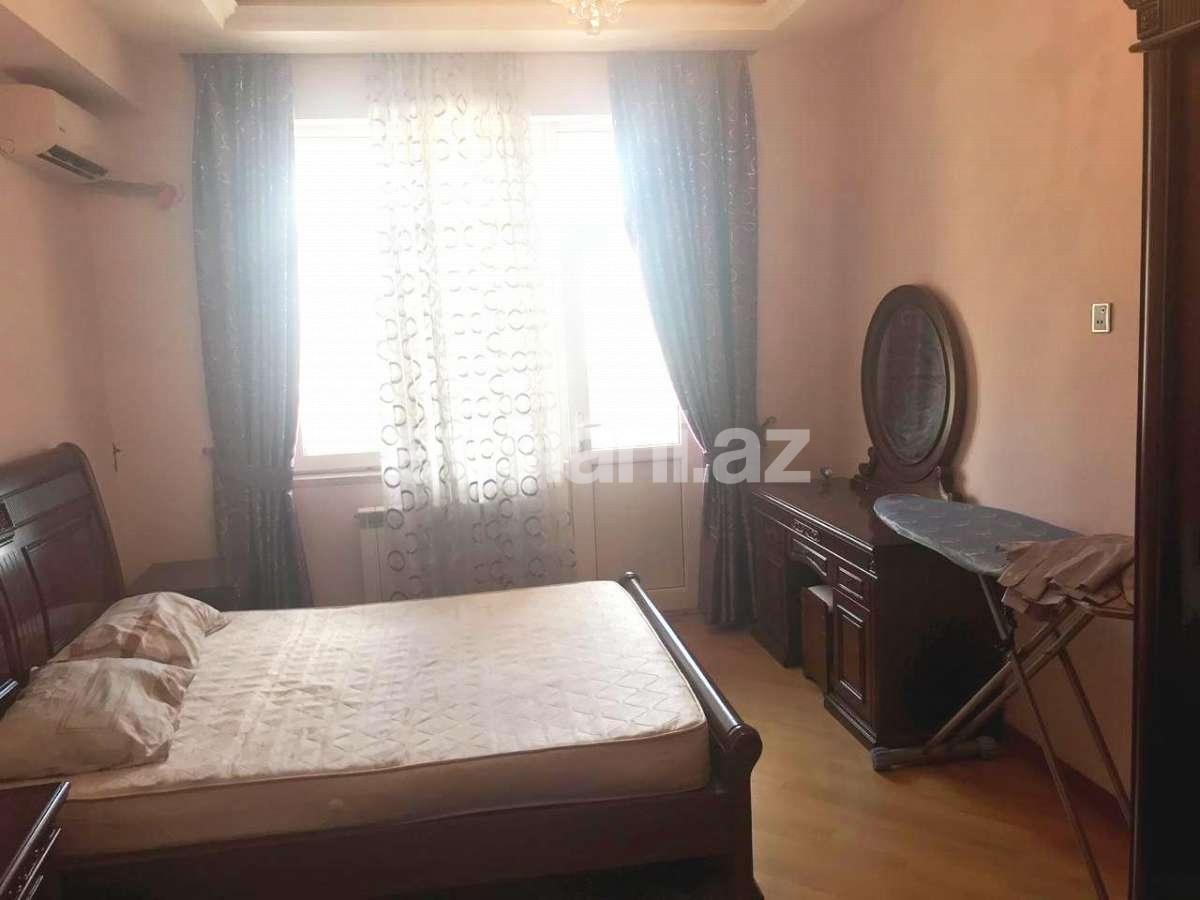 Kirayə verilir, yeni tikili, 3 otaqlı, 150 m², Bakı, Xətai r.