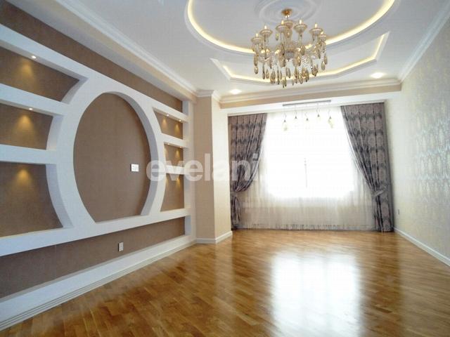 Satılır, yeni tikili, 3 otaqlı, 103 m², Bakı, Yasamal r, İnşaatçılar m.