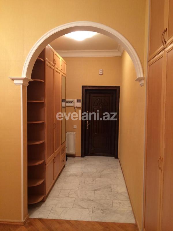 Rent, new building, 4 room, 200 m², Baku, Yasamal r.