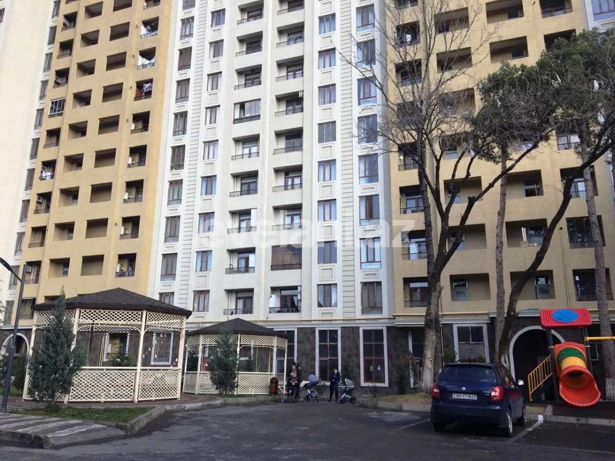 Satılır, yeni tikili, 5 otaqlı, 235 m², Bakı, Nəsimi r, 4-cü mikrorayon q, Memar Əcəmi m.