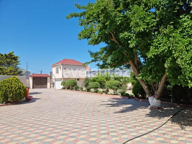Kirayə verilir, həyət evi / bağ, 7 otaqlı, 500 m², Pirşağı q.