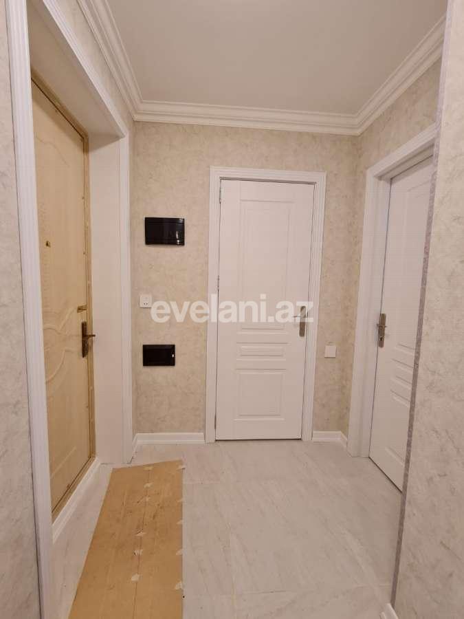 Продаётся, вторичка, 3-комнаты, 55 m², Элмляр Академиясы m.