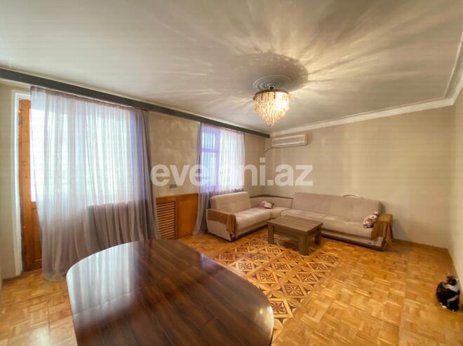 Продаётся, вторичка, 3-комнаты, 90 m², Элмляр Академиясы m.