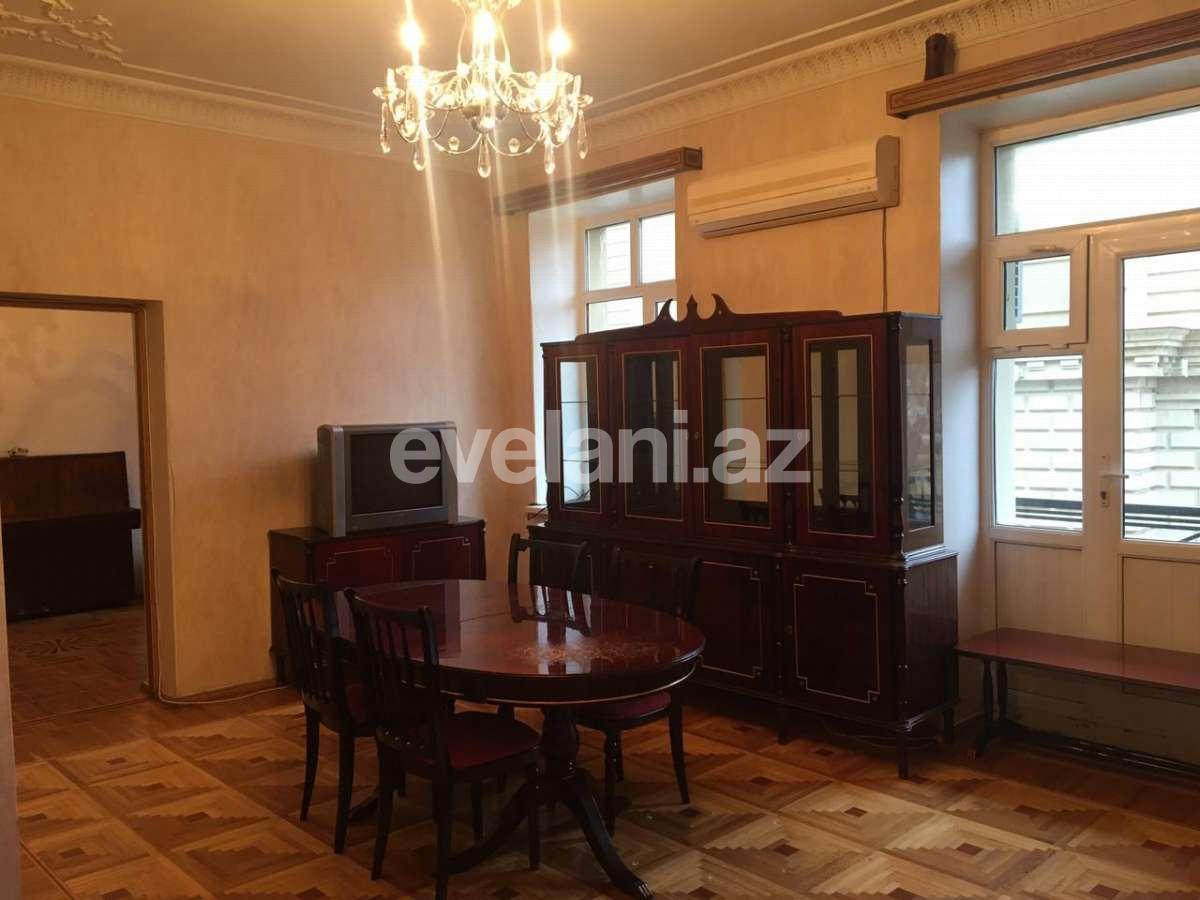 Sale, old building, 4 room, 100 m², Baku, Sabail r, Icheri Sheher m.