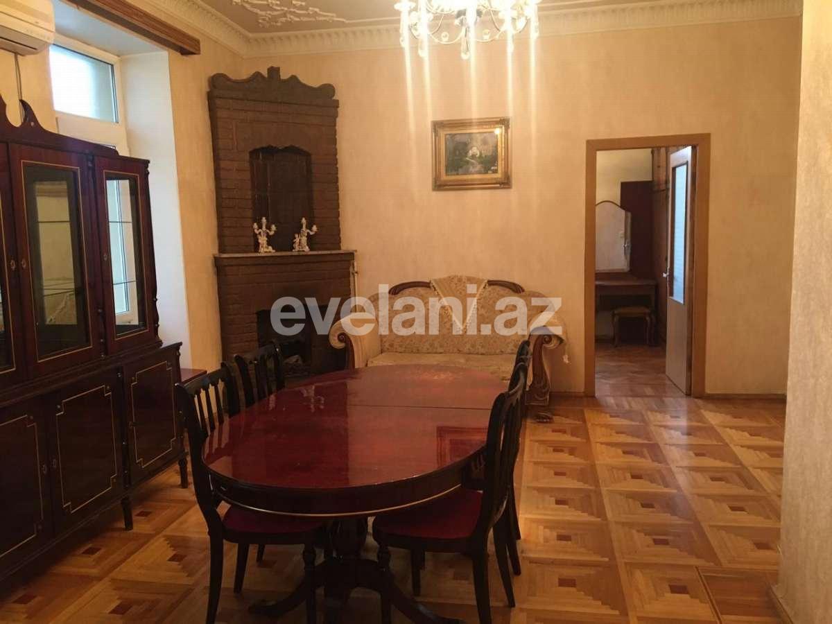 Sale, old building, 4 room, 100 m², Baku, Sabail r, Icheri Sheher m.