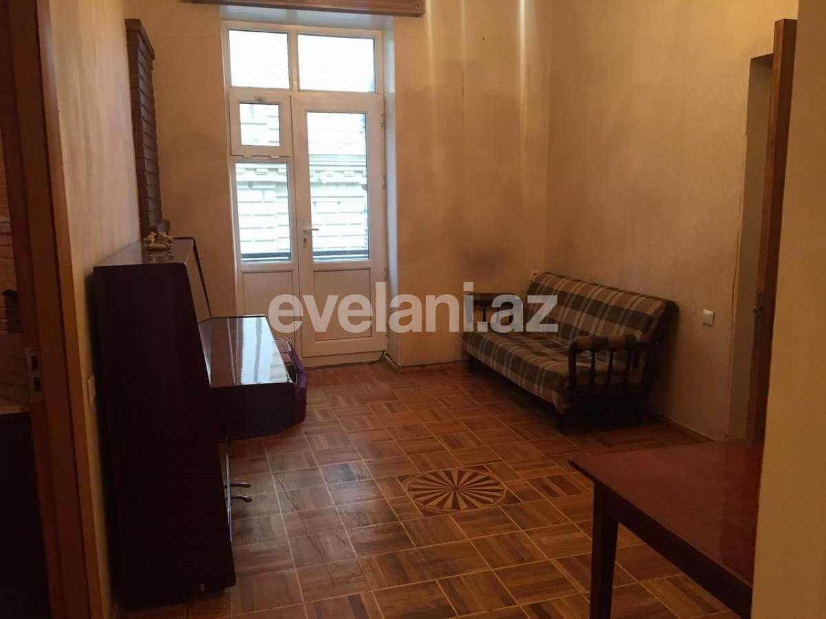 Sale, old building, 4 room, 100 m², Baku, Sabail r, Icheri Sheher m.
