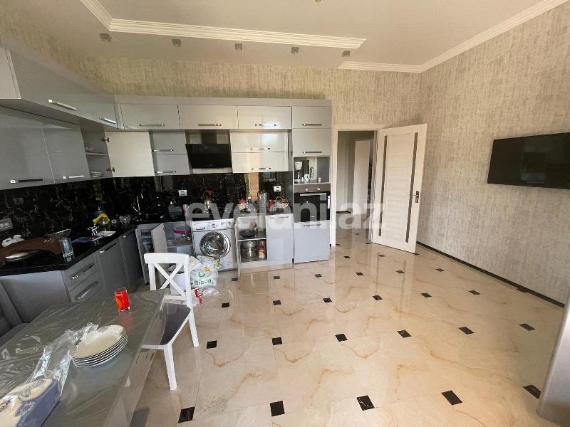 Kirayə verilir, həyət evi / bağ, 5 otaqlı, 500 m², Bakı, Sabunçu r.