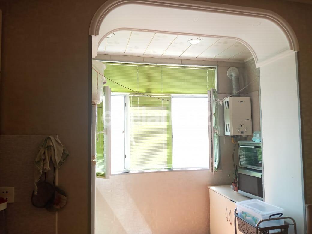 Sale, old building, 3 room, 68 m², Baku, Yasamal r, Yeni Yasamal d.