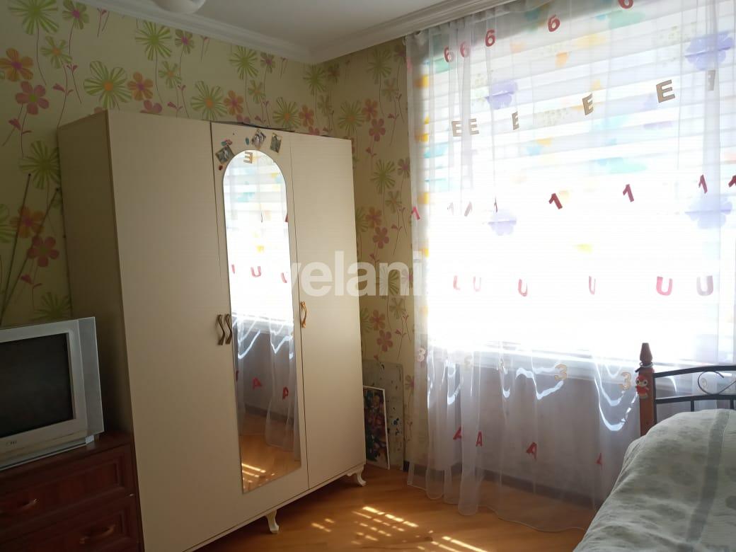 Sale, old building, 3 room, 68 m², Baku, Yasamal r, Yeni Yasamal d.