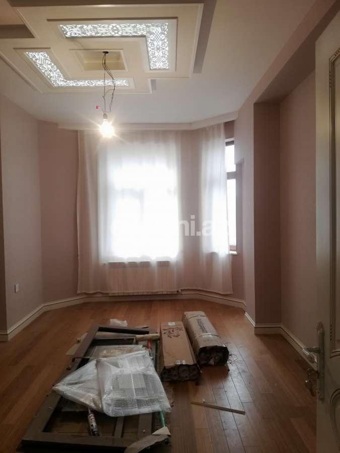 Продаётся, новостройка, 3-комнаты, 137 m², Шах Исмаил Хатаи m.