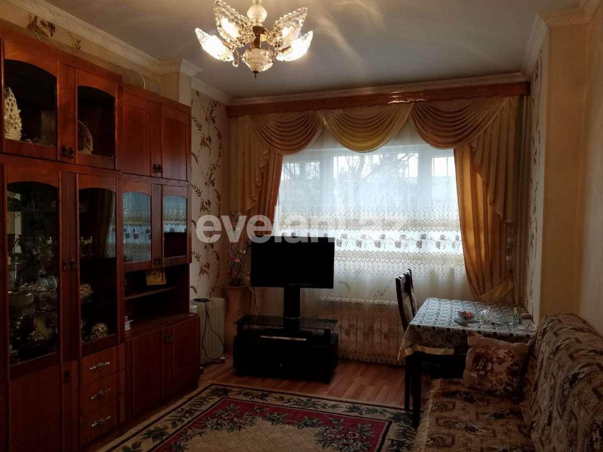 Satılır, köhnə tikili, 3 otaqlı, 45 m², Bakı, Yasamal r.