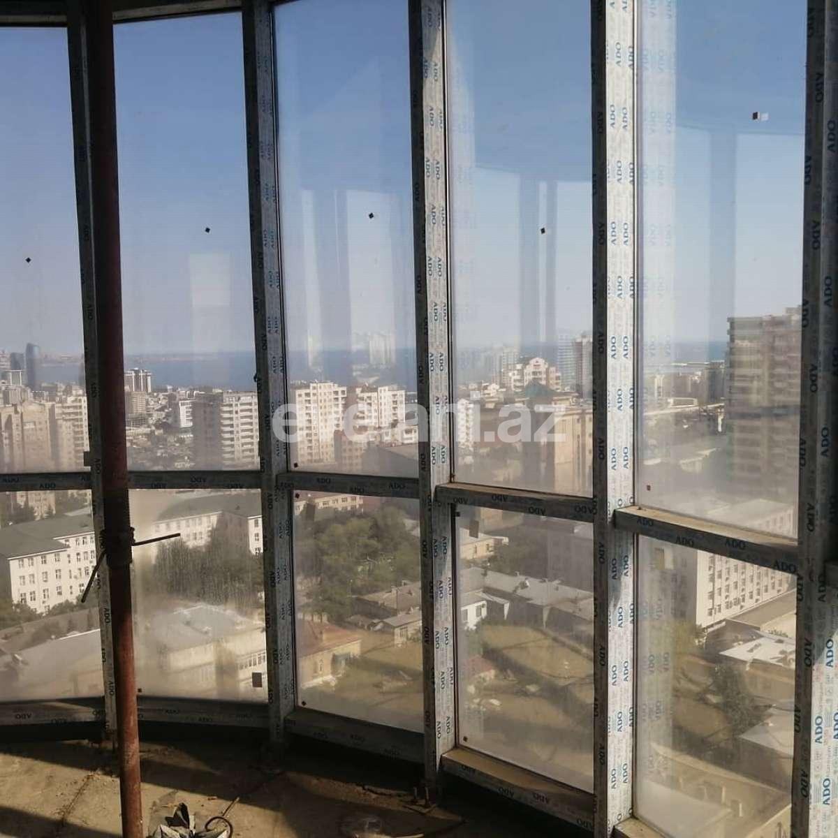 Продаётся, новостройка, 6-комнаты, 370 m², Баку, Ясамальский r, Элмляр Академиясы m.