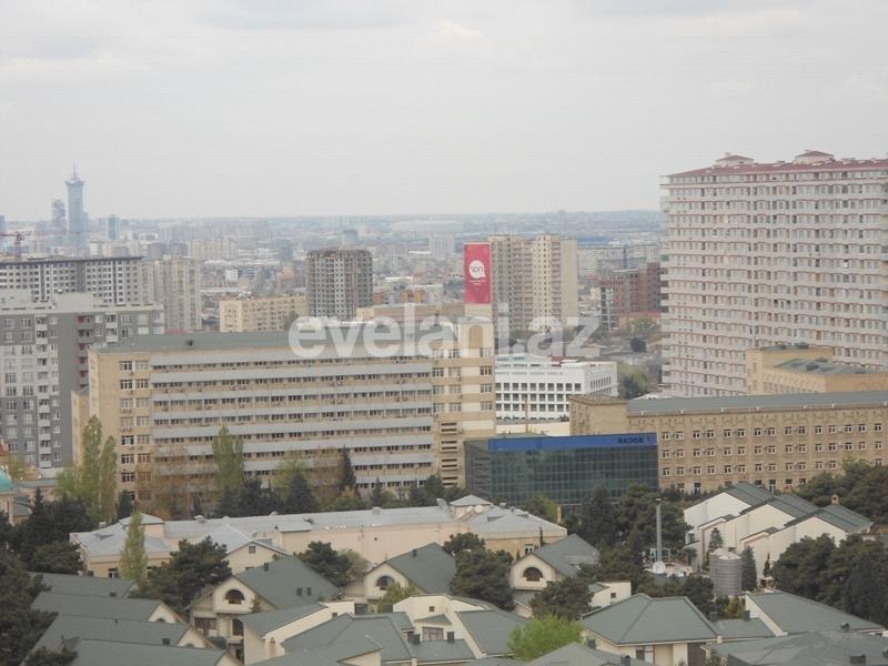 Satılır, yeni tikili, 3 otaqlı, 103 m², İnşaatçılar m.