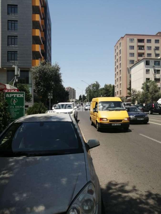 Kirayə verilir, obyekt, 350 m², Bakı, Nəsimi r, 3-cü mikrorayon q, Memar Əcəmi m.