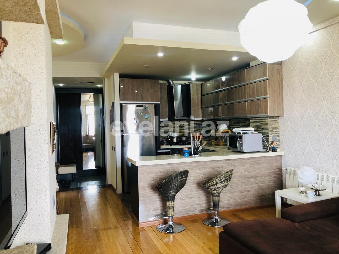 Satılır, yeni tikili, 3 otaqlı, 125 m², Memar Əcəmi m.
