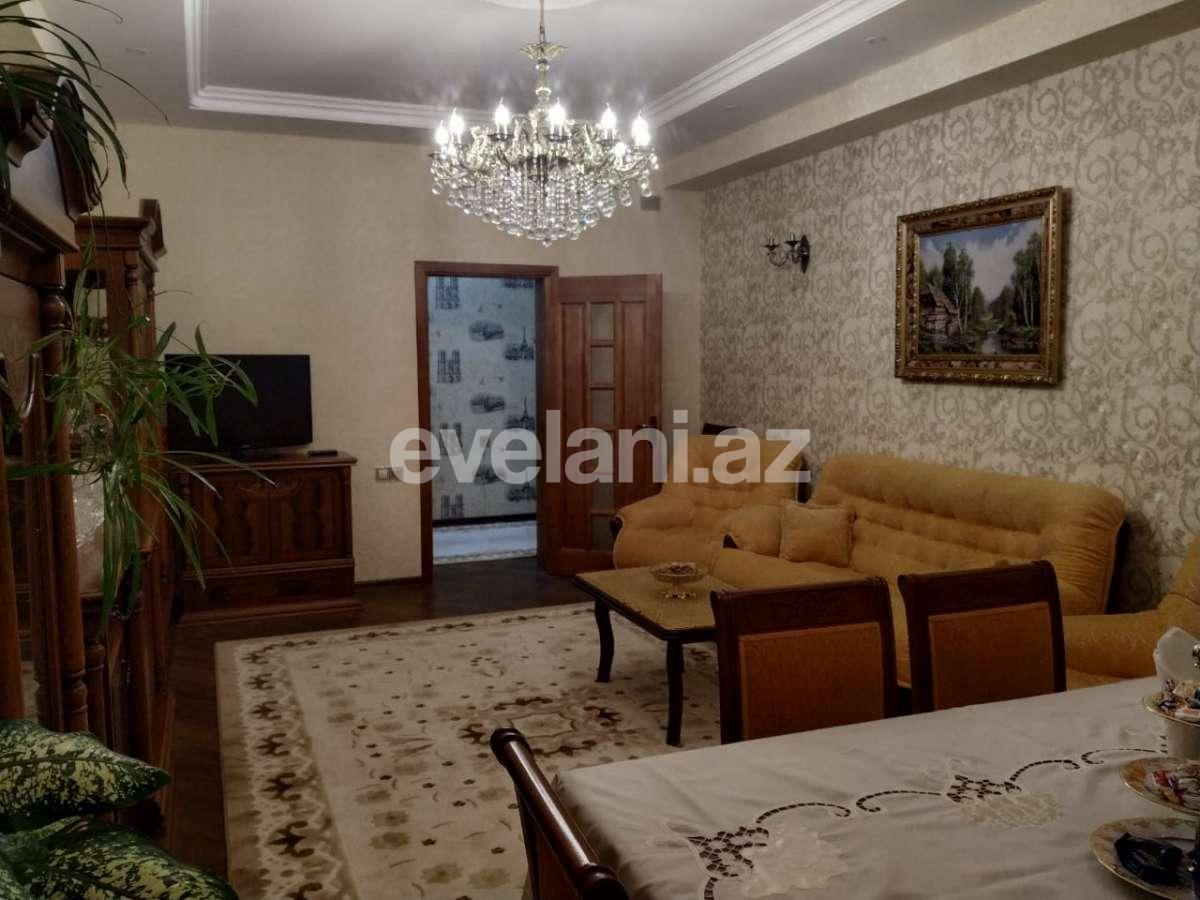 Satılır, yeni tikili, 3 otaqlı, 130 m², Azadlıq prospekti m.