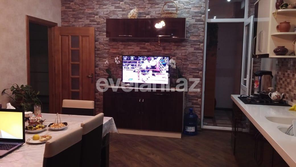 Satılır, yeni tikili, 3 otaqlı, 130 m², Azadlıq prospekti m.