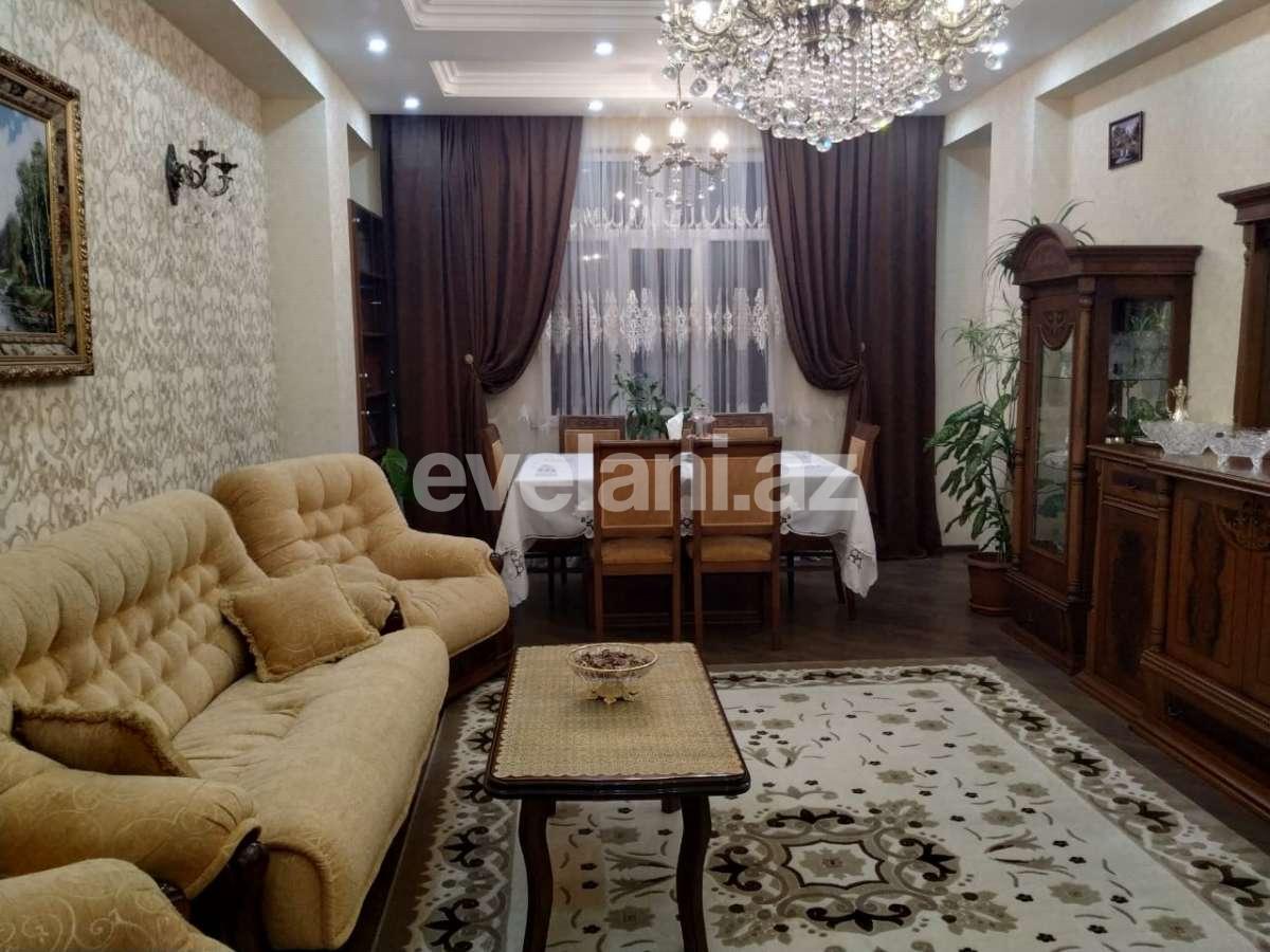Satılır, yeni tikili, 3 otaqlı, 130 m², Azadlıq prospekti m.