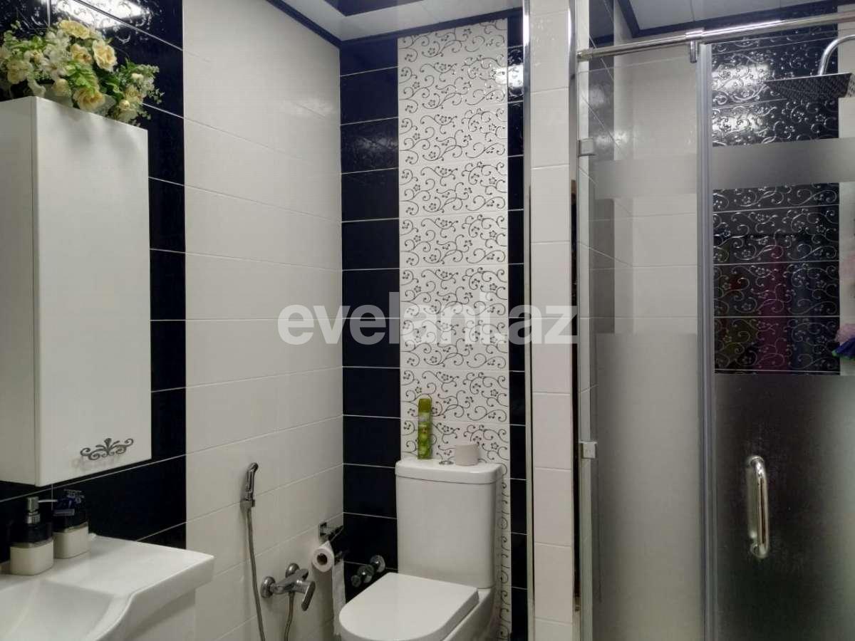 Satılır, yeni tikili, 3 otaqlı, 130 m², Azadlıq prospekti m.