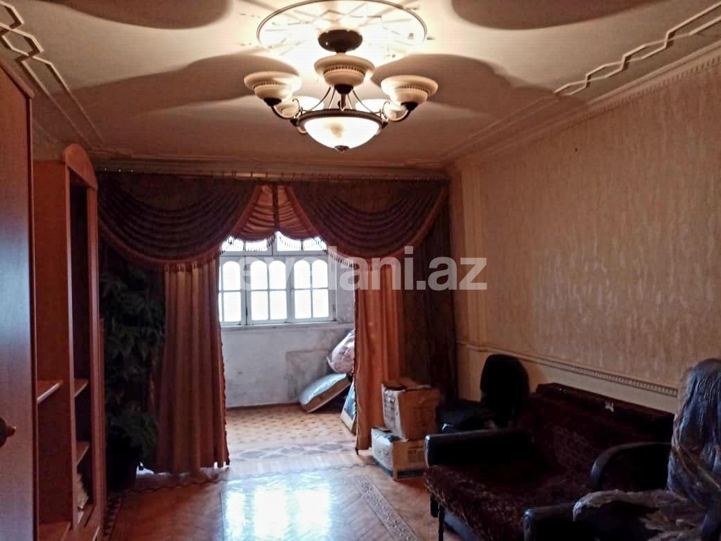 Sale, old building, 3 room, 80 m², Baku, Yasamal r, Yasamal d, Elmlar Akademiyası m.