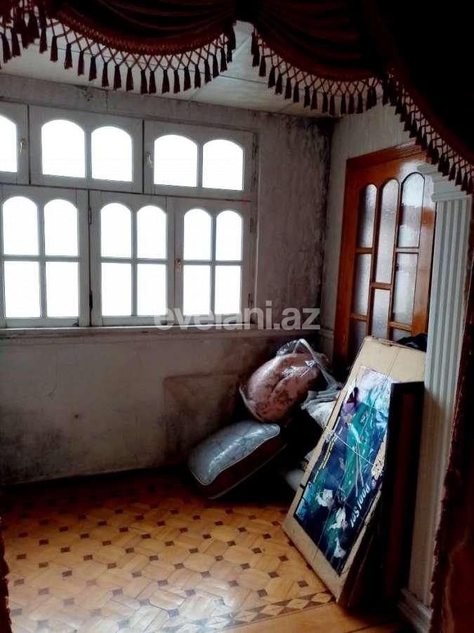 Sale, old building, 3 room, 80 m², Baku, Yasamal r, Yasamal d, Elmlar Akademiyası m.