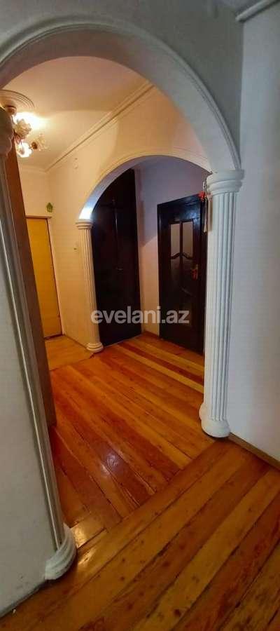 Sale, old building, 3 room, 80 m², Elmlar Akademiyası m.