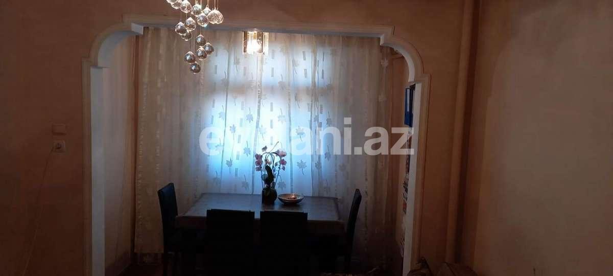 Sale, old building, 3 room, 80 m², Elmlar Akademiyası m.