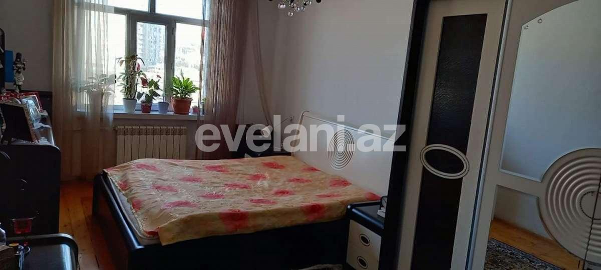 Sale, old building, 3 room, 80 m², Elmlar Akademiyası m.