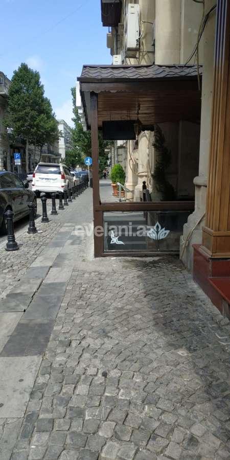 Kirayə verilir, obyekt, 153 m², Bakı, Səbail r, İçəri Şəhər m.