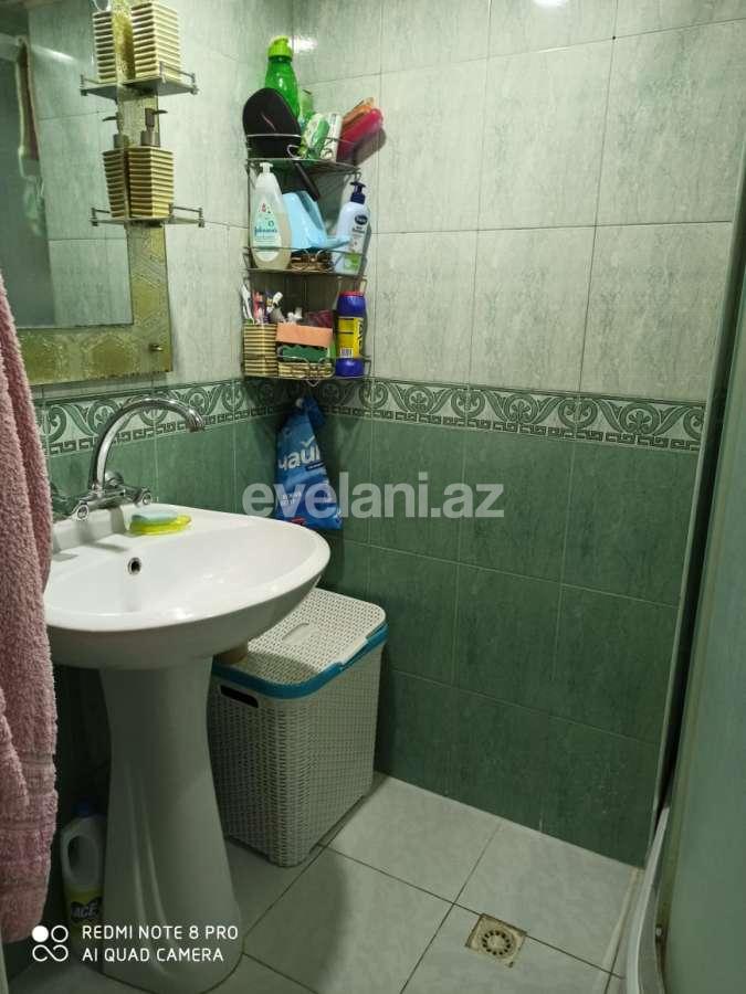 Satılır, köhnə tikili, 3 otaqlı, 80 m², Bakı, Yasamal r, Elmlər Akademiyası m.