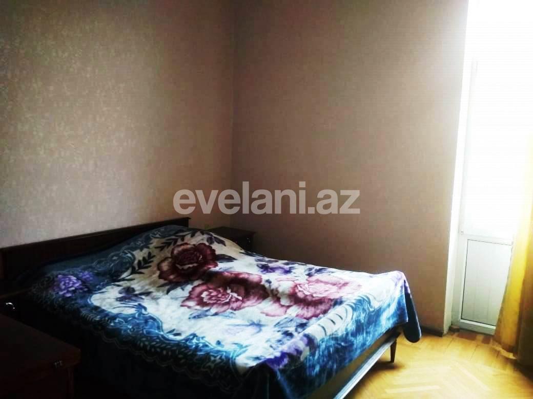 Sale, old building, 3 room, 80 m², Elmlar Akademiyası m.