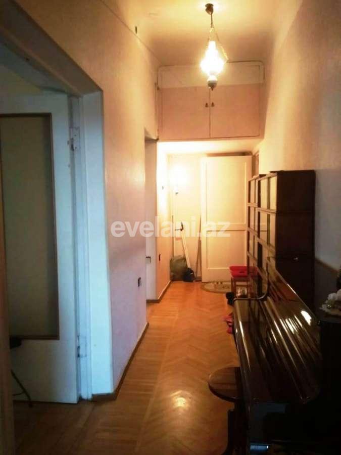 Sale, old building, 3 room, 80 m², Elmlar Akademiyası m.