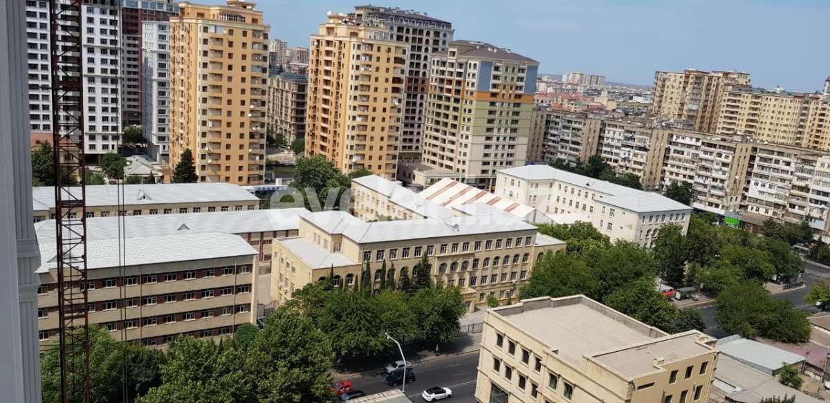 Satılır, yeni tikili, 2 otaqlı, 105 m², Bakı, Nərimanov r, 8 Noyabr m.